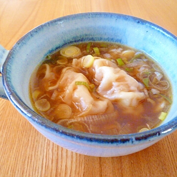 餃子スープ。